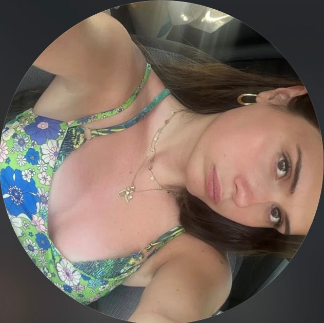 <em><strong>Sara O.- USA 🇺🇸&nbsp;</strong></em>